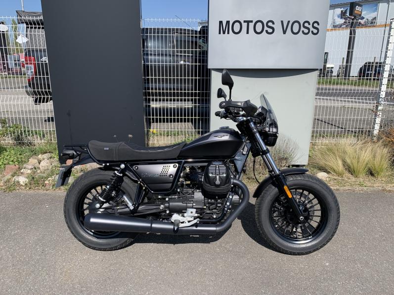 MOTO GUZZI V9 BOBBER