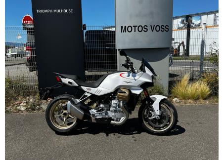 MOTO GUZZI V100  MANDELLO