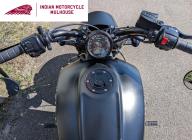 INDIAN SCOUT BOBBER STAGE 1 1ERE MAIN JEKILL AND HYDE