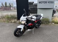 TRIUMPH STREET TRIPLE 675 R