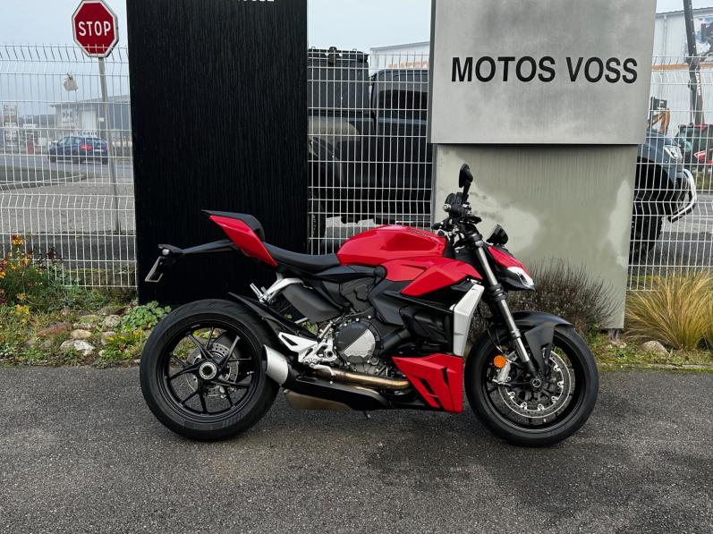DUCATI Streetfighter V2