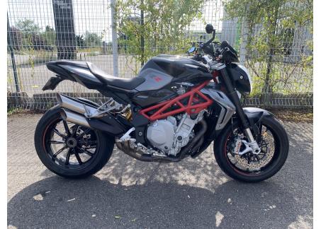 MV AGUSTA BRUTALE 1090 RR