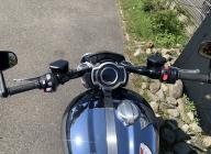 TRIUMPH ROCKET 3 R 1ERE MAIN