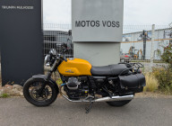 MOTO GUZZI V7 II STONE 1ERE MAIN